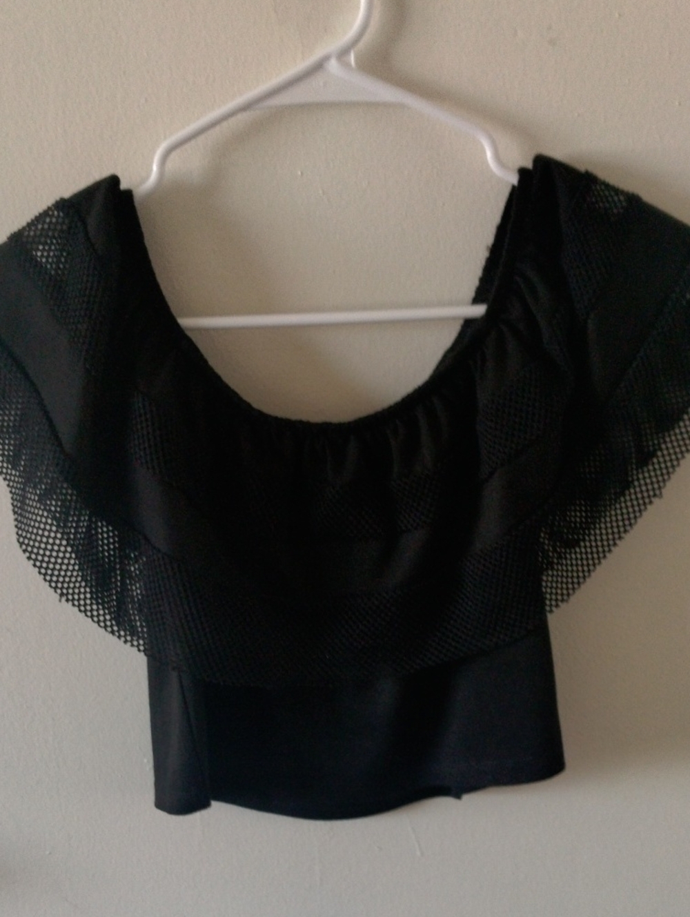 🦋WOMENS Y&R CROP TOP🦋